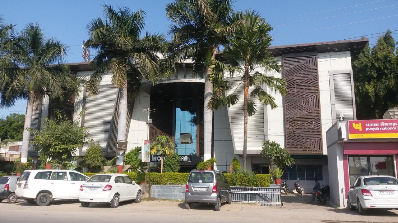 Hotel Meera Chittorgarh エクステリア 写真